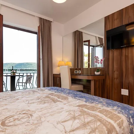 شقة Kresic نيوم