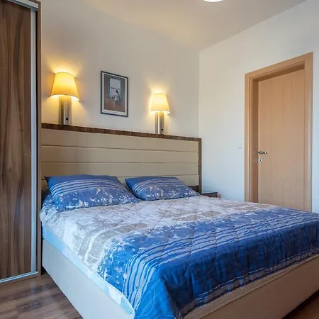 Apartment Kresic *